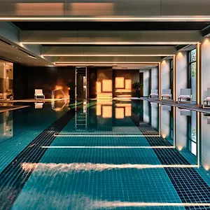 5* מלון Crowne Plaza By Ihg